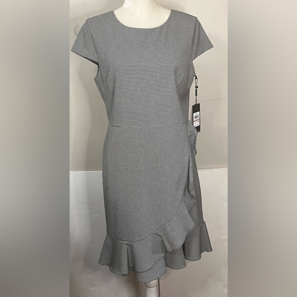 Karl Lagerfeld Paris Women’s Black Flounce Cap Sleeve Wear to Work Dress. Sz 12